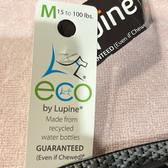 LupinePet Eco Dog Collar - 3/4” width collar fits dogs with necks from 9”-14”. - Picture 4 of 5